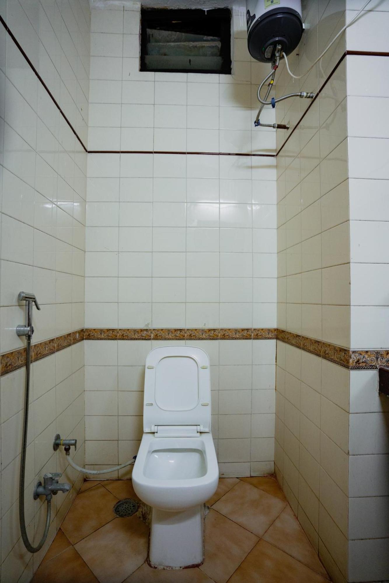 Hotel Girdhar Mahal إندور المظهر الخارجي الصورة